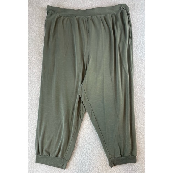 ANTHROPOLOGIE • Daily Practice Olive Green Relaxed Fit Joggers - Picture 5 of 16